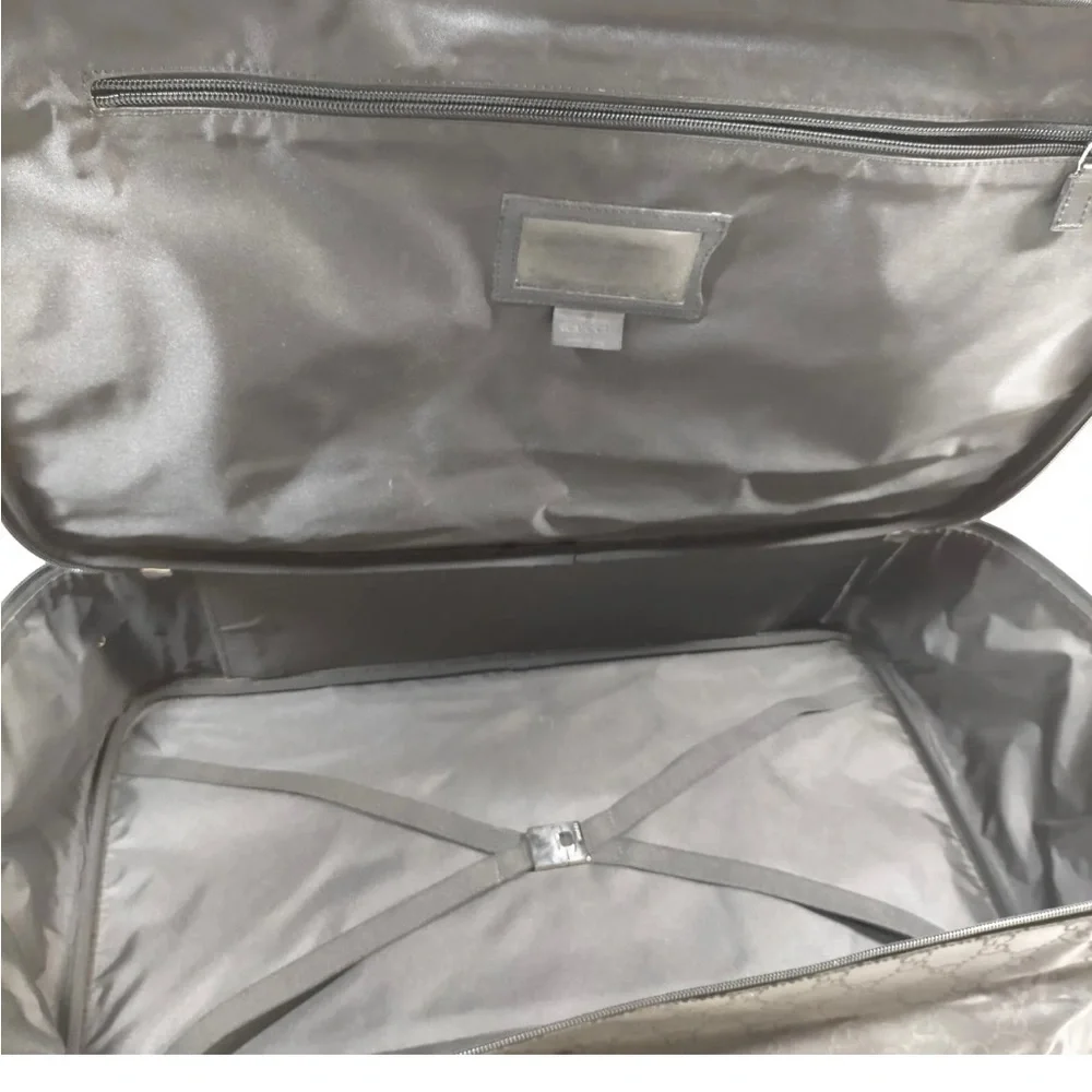 Gucci Black, Travel Bag - Picture 6 of 8